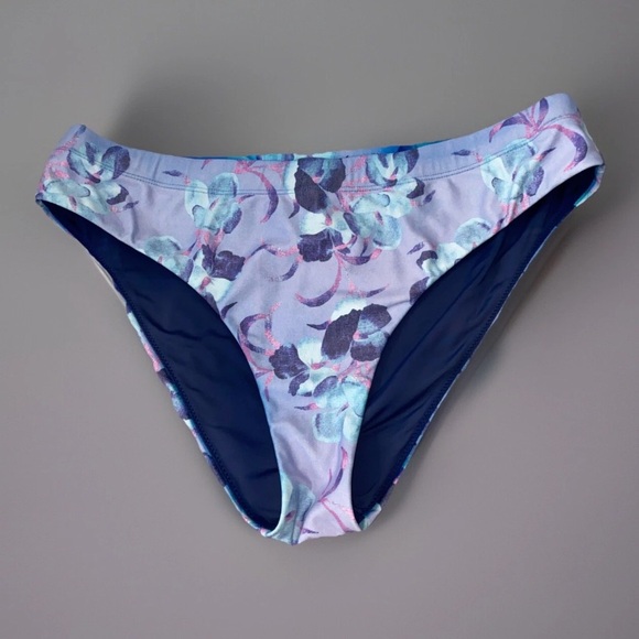 Title Nine Bikini Bottom Size Medium Floral - Picture 1 of 13
